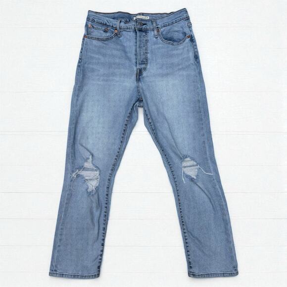 Levi’s Jeans Sz 31 Wedgie Straight Light Wash Button Fly Distressed Casual - Picture 1 of 12
